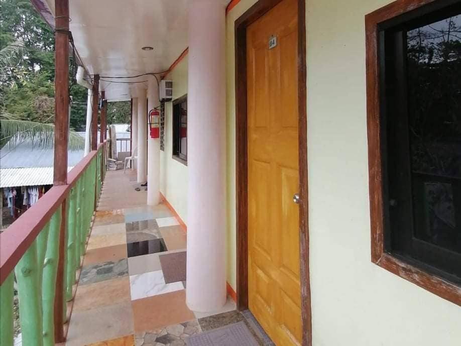 J&J Tourist Inn Bohol Luaran gambar
