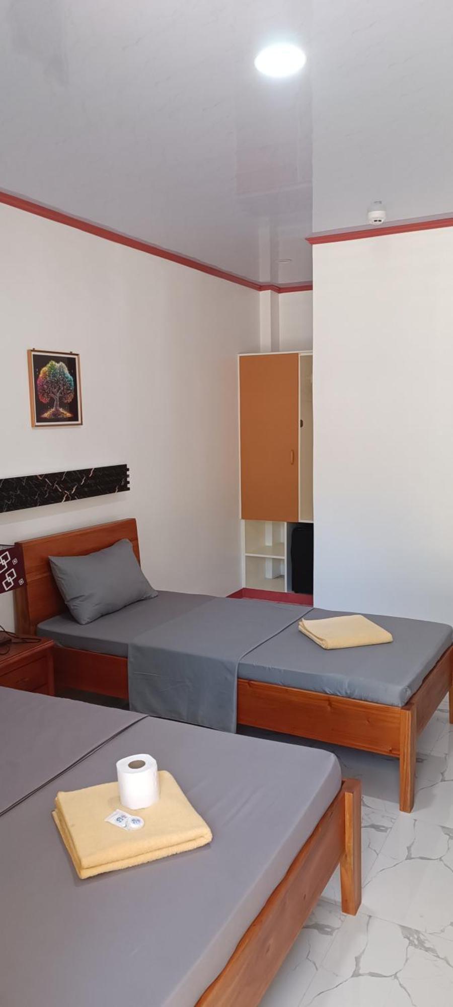 J&J Tourist Inn Bohol Luaran gambar