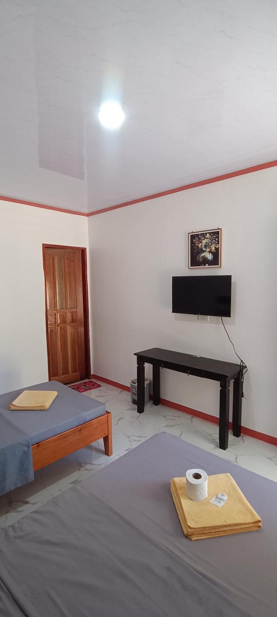 J&J Tourist Inn Bohol Luaran gambar